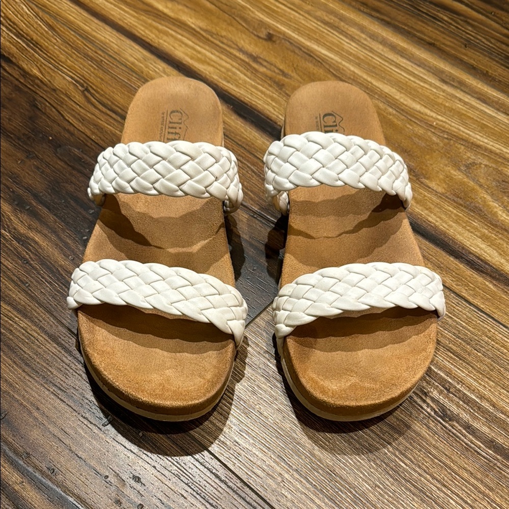Cliffs white mountain white truly sandal